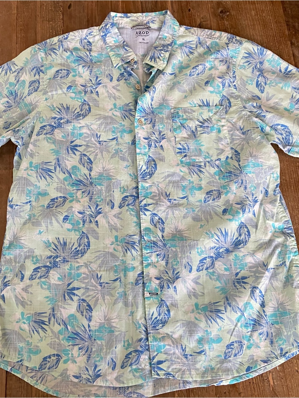 IZOD Saltwater Tropical Floral Button-Up Cotton Shirt in Mint and Blue XL